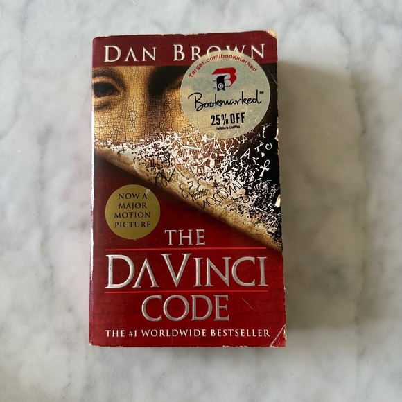 The Da Vinci Code - by Dan Brown - Picture 1 of 3